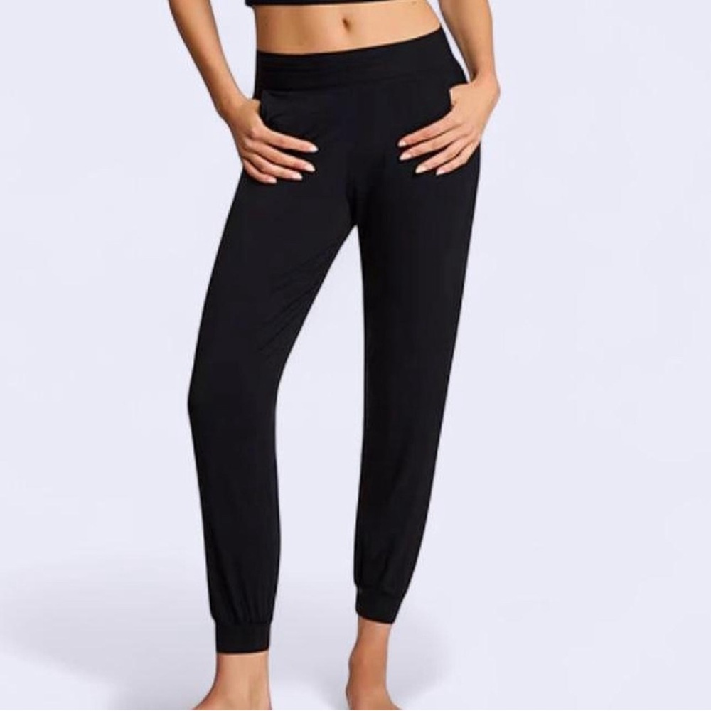 Commando Modern Lounge Cropped joggers NEW